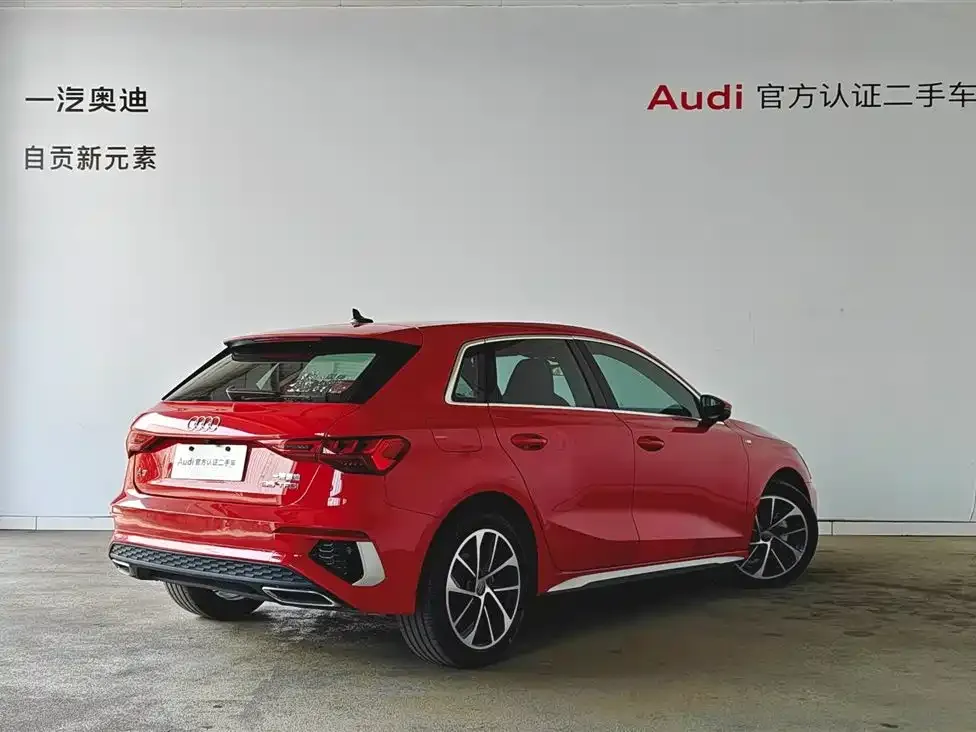 Audi A3 2022 из CN, фото 3