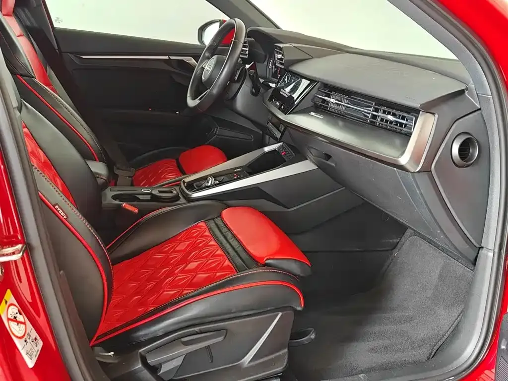 Audi A3 2022 из CN, фото 6