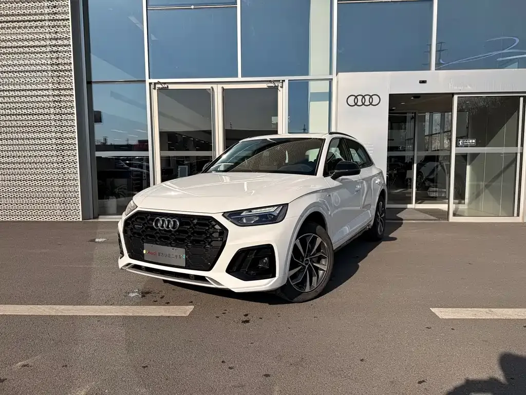 Audi Q5L 2024 из CN, фото 1