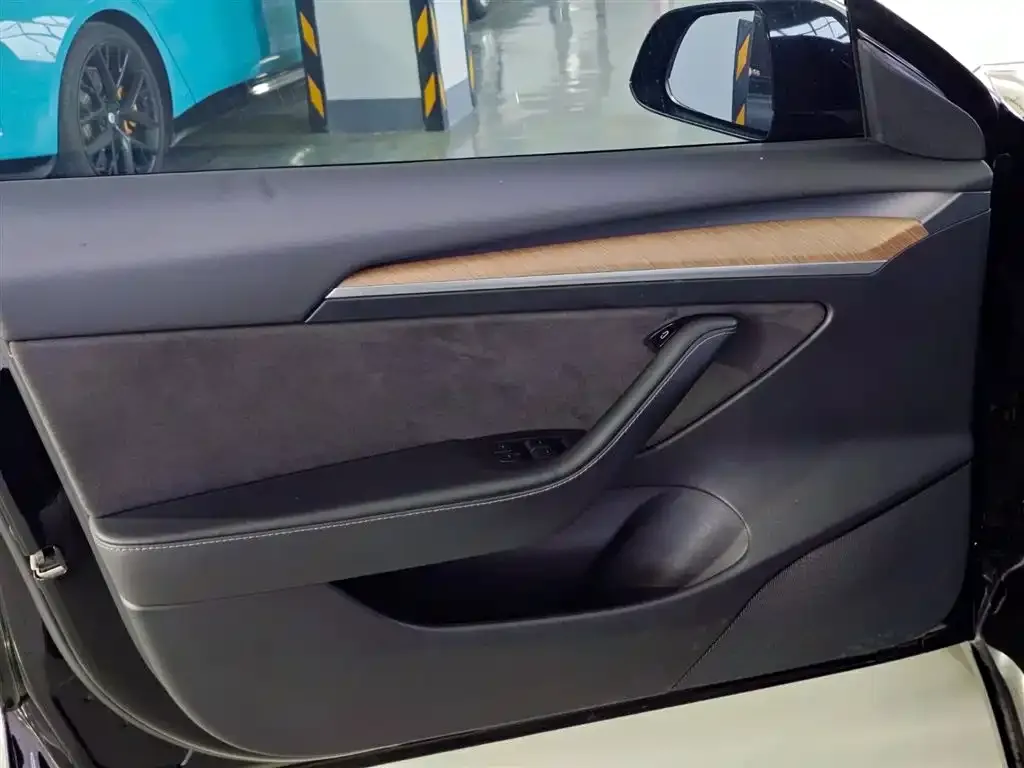 Tesla Model 3 2021 из CN, фото 10