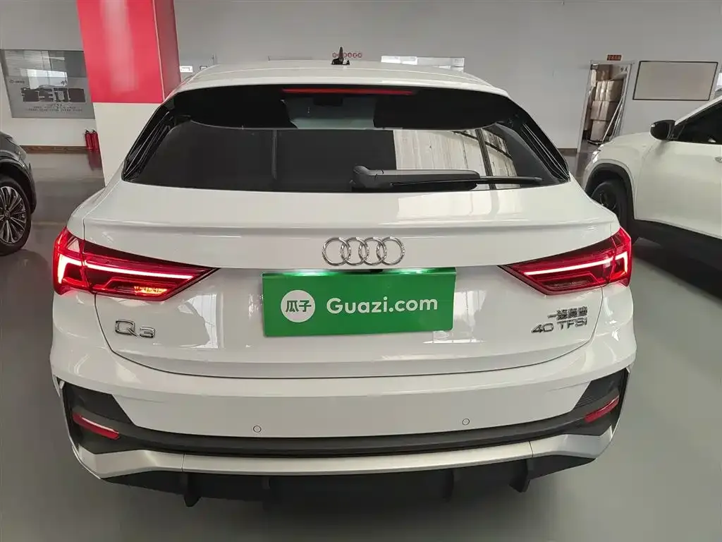 Audi Q3 Sportback — фото 4