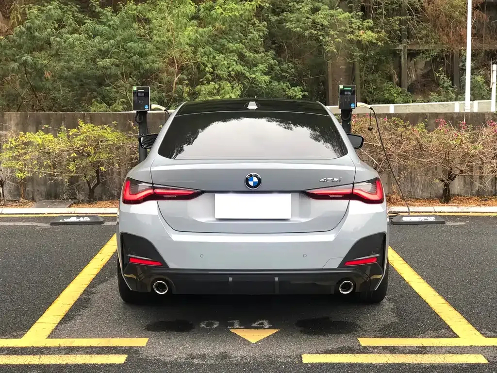 BMW 4 Series 2023 из CN, фото 6