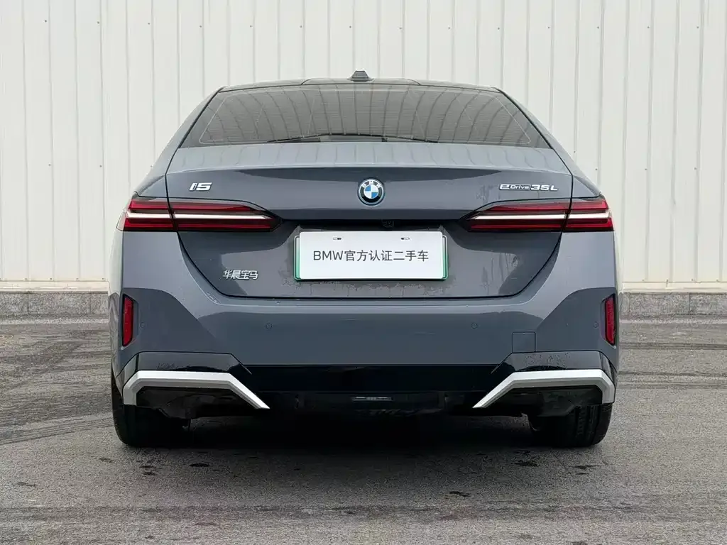 BMW i5 2025 из CN, фото 8