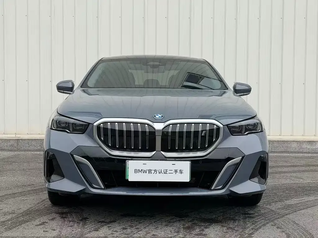 BMW i5 2025 из CN, фото 10