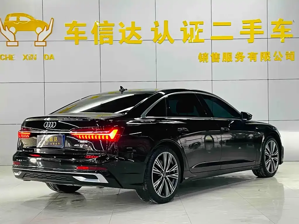 Audi A6L 2025 из CN, фото 4