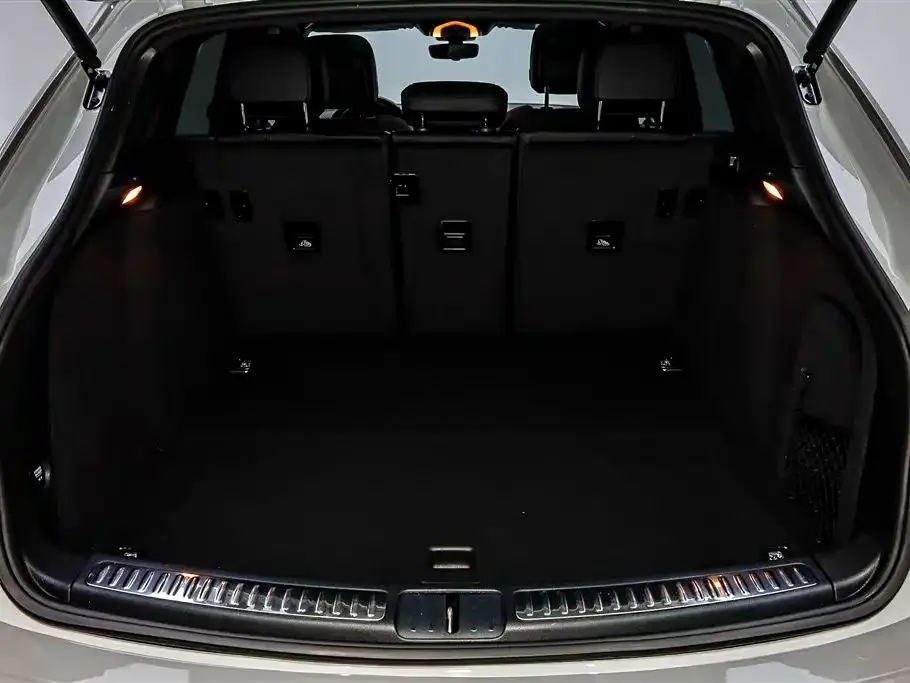 Porsche Macan 2021 из CN, фото 3