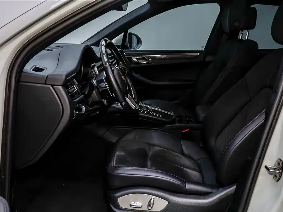 Porsche Macan 2021 из CN, фото 6