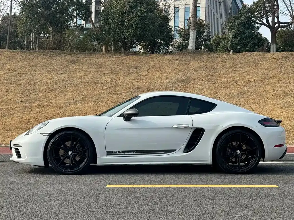 Porsche 718 2021 из CN, фото 4