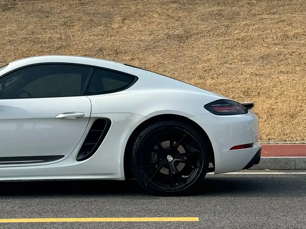 Porsche 718 2021 из CN, фото 8