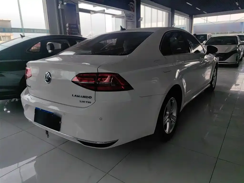 Volkswagen Lamando 2023 из CN, фото 7