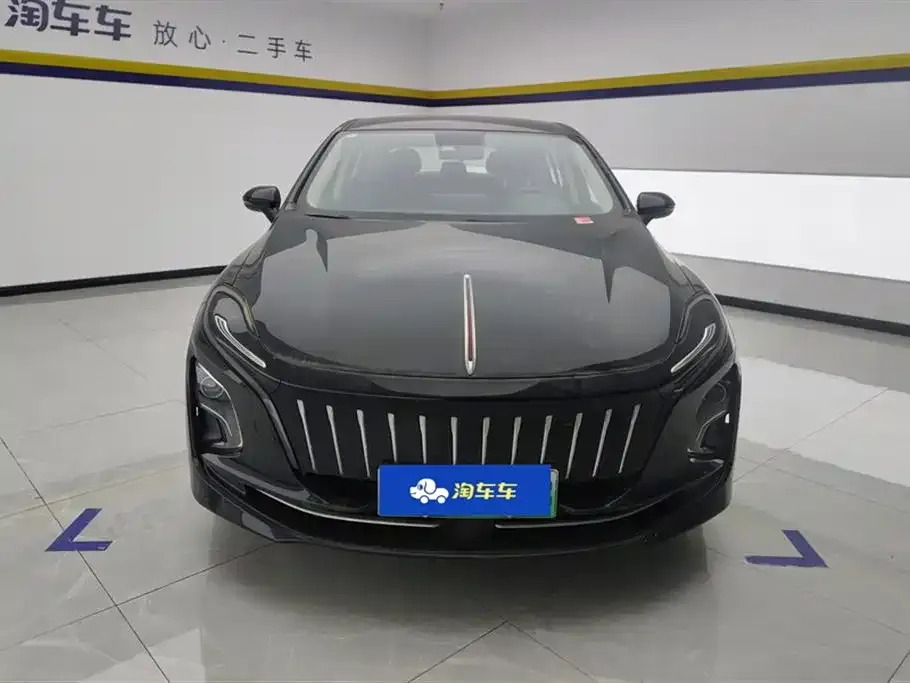Hongqi E-QM5 2023 из CN, фото 2