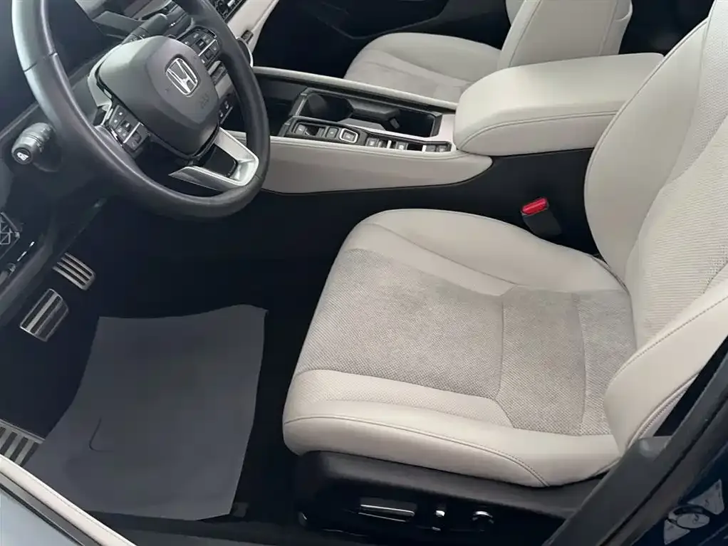 Honda Accord New Energy — фото 10