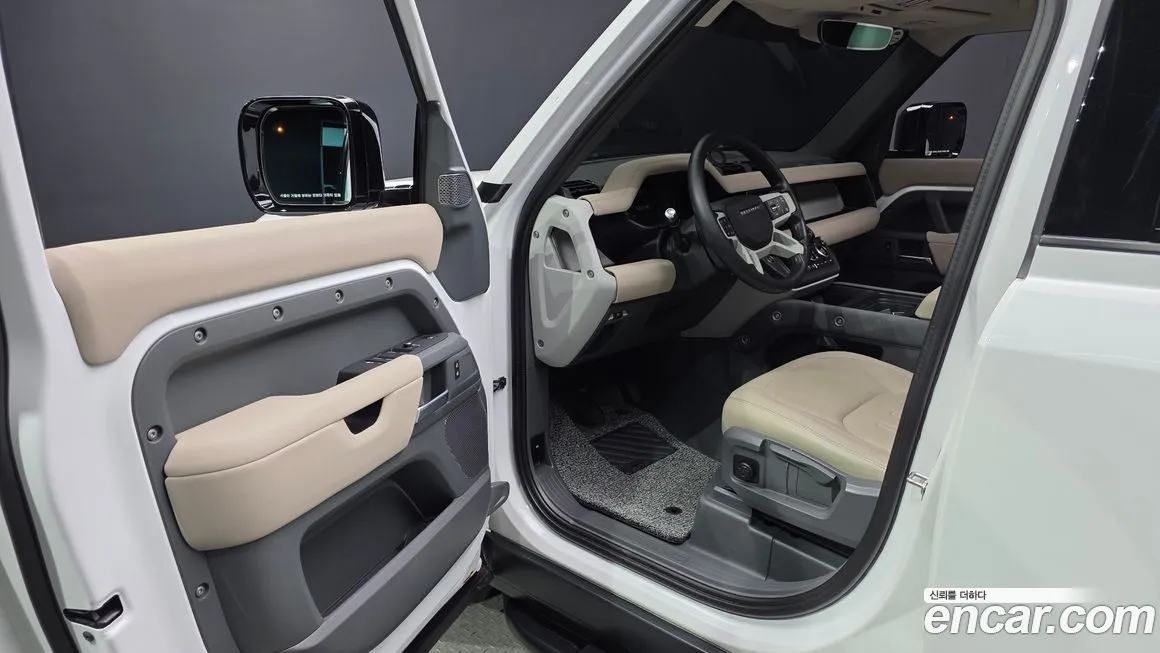 Land Rover Defender 2022 из KR, фото 5