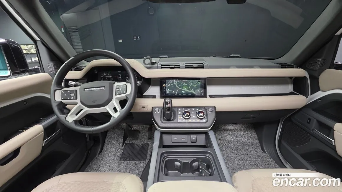 Land Rover Defender 2022 из KR, фото 10