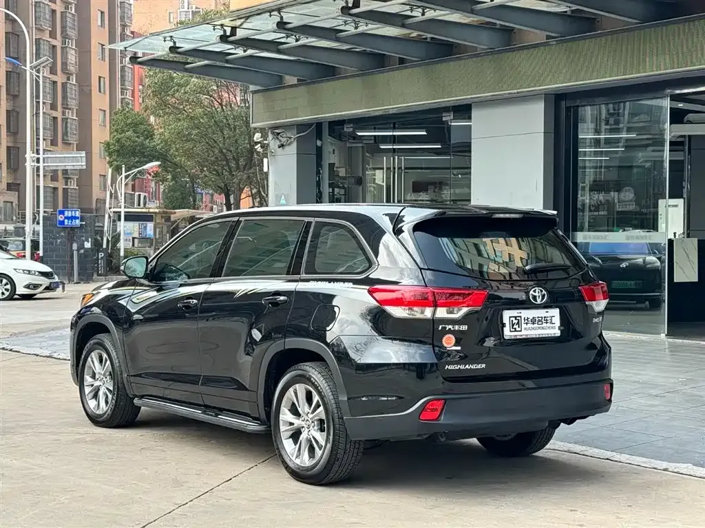 Toyota Highlander 2021 из CN, фото 9