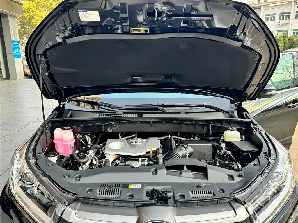 Toyota Highlander 2021 из CN, фото 3