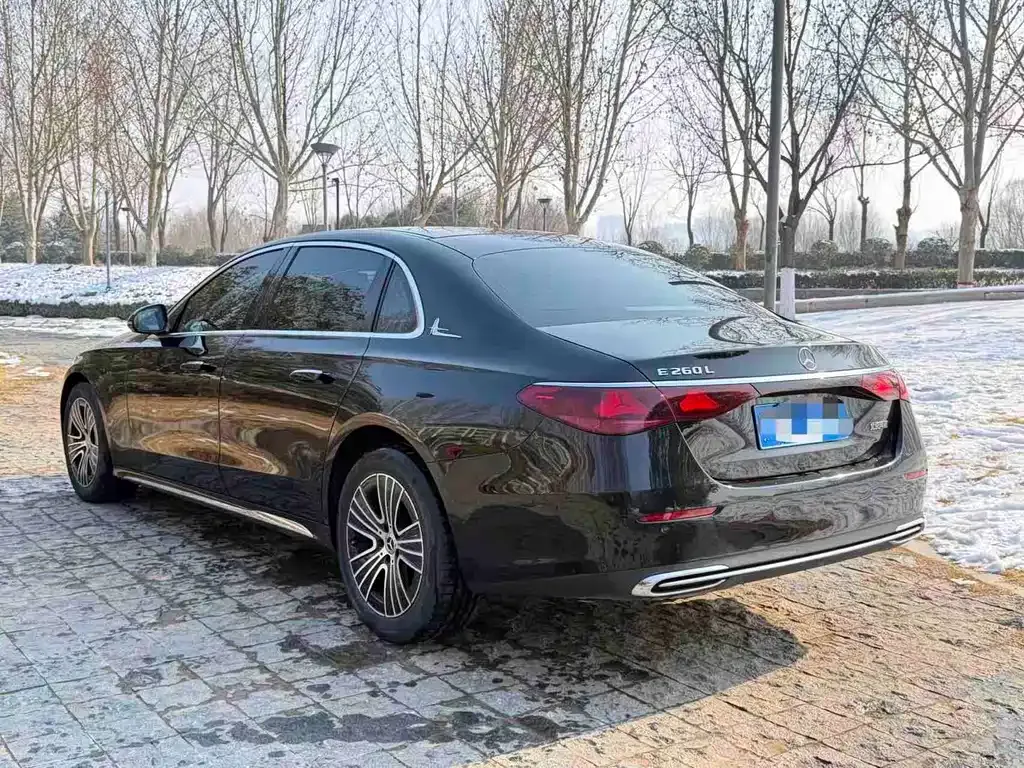 Mercedes-Benz E-Class 2024 из CN, фото 9
