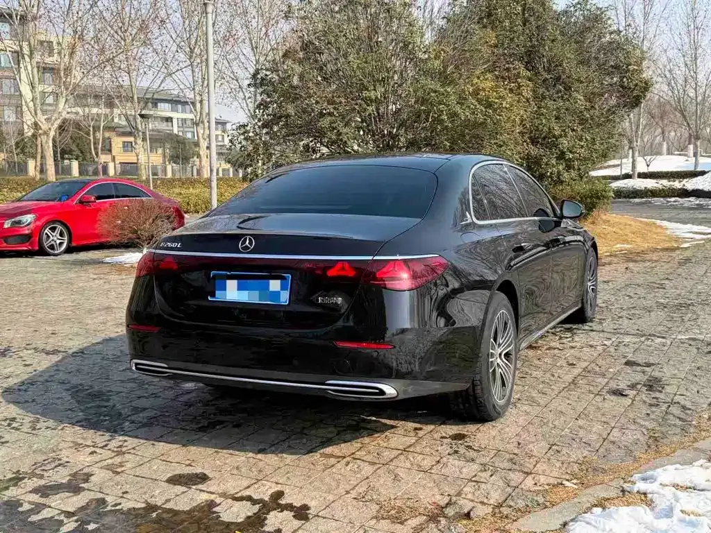 Mercedes-Benz E-Class 2024 из CN, фото 7