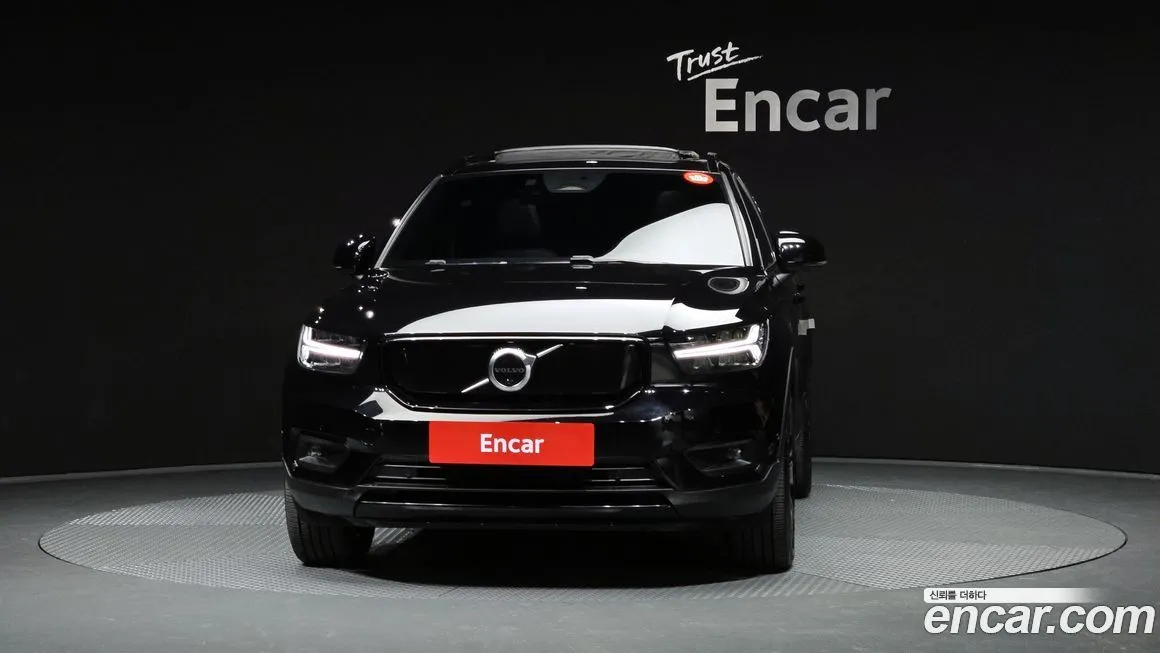 Volvo XC40 2022 из KR, фото 2