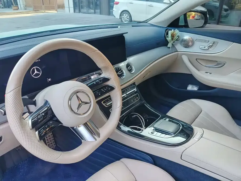 Mercedes-Benz E-Class (Import) — фото 9