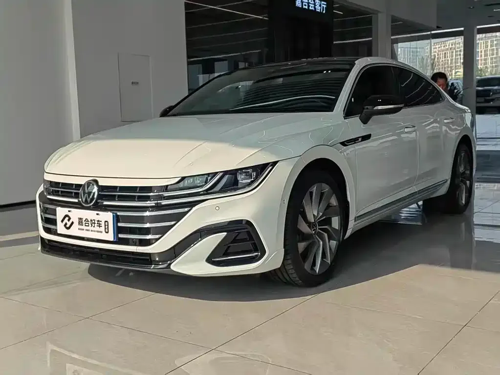 Volkswagen CC — фото 1