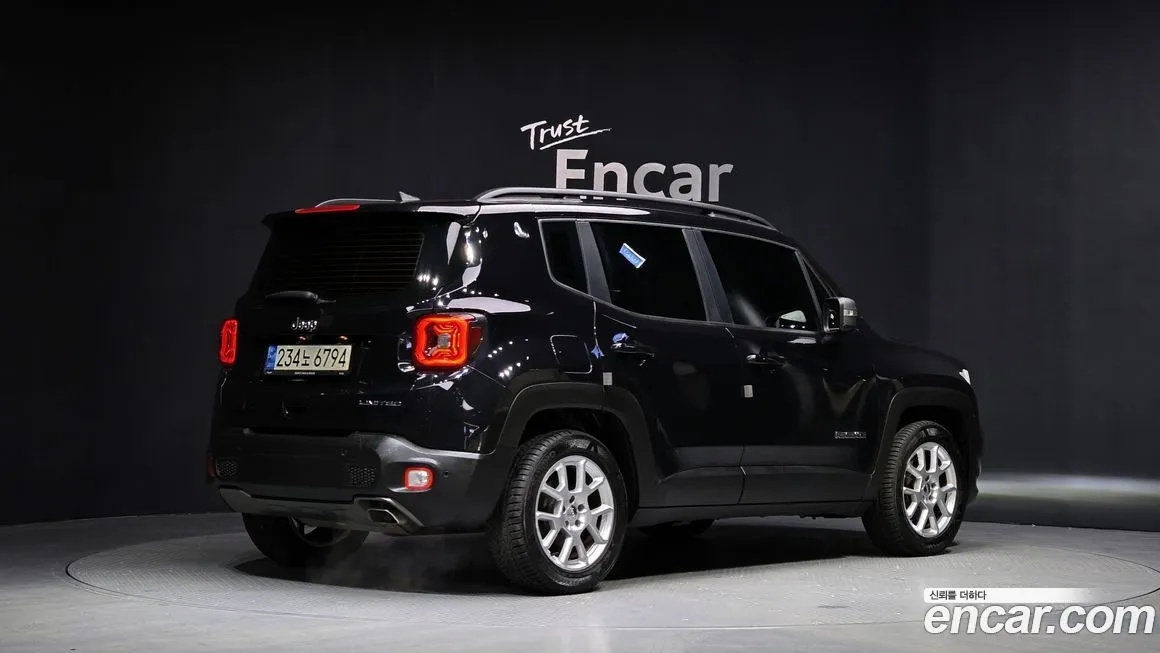 Jeep Renegade 2021 из KR, фото 9