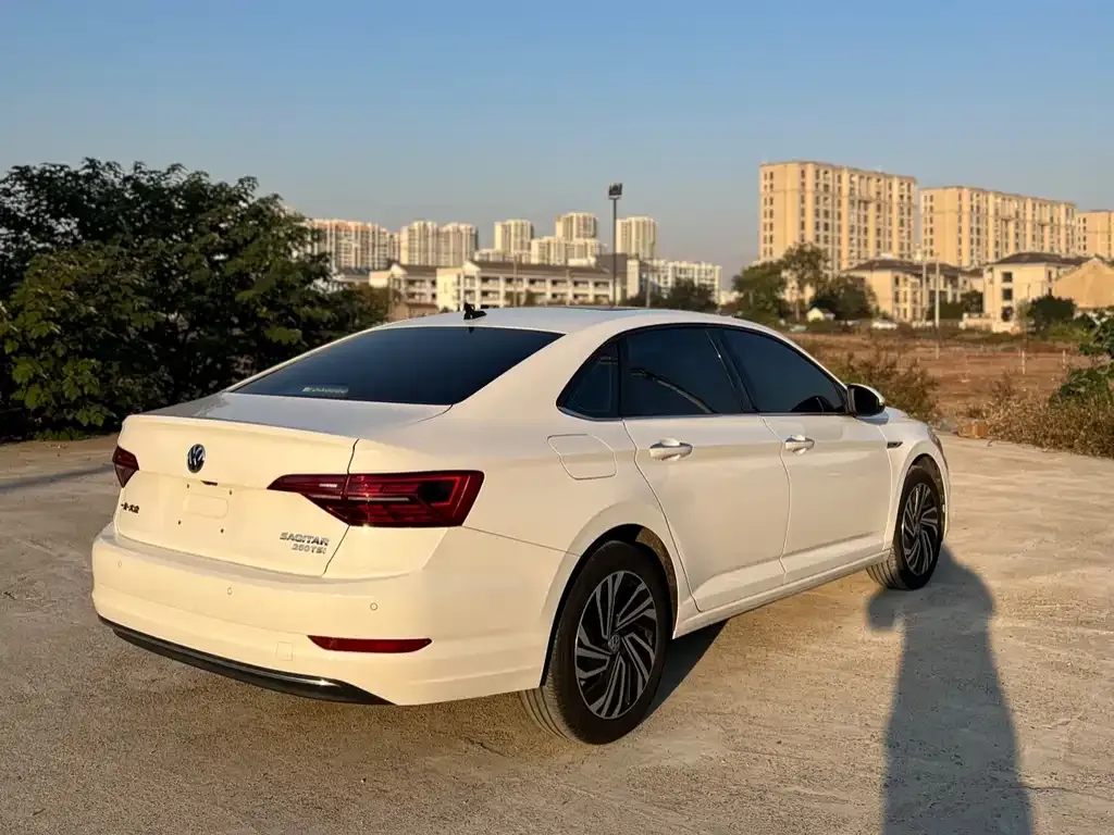 Volkswagen Sagitar 2022 из CN, фото 5