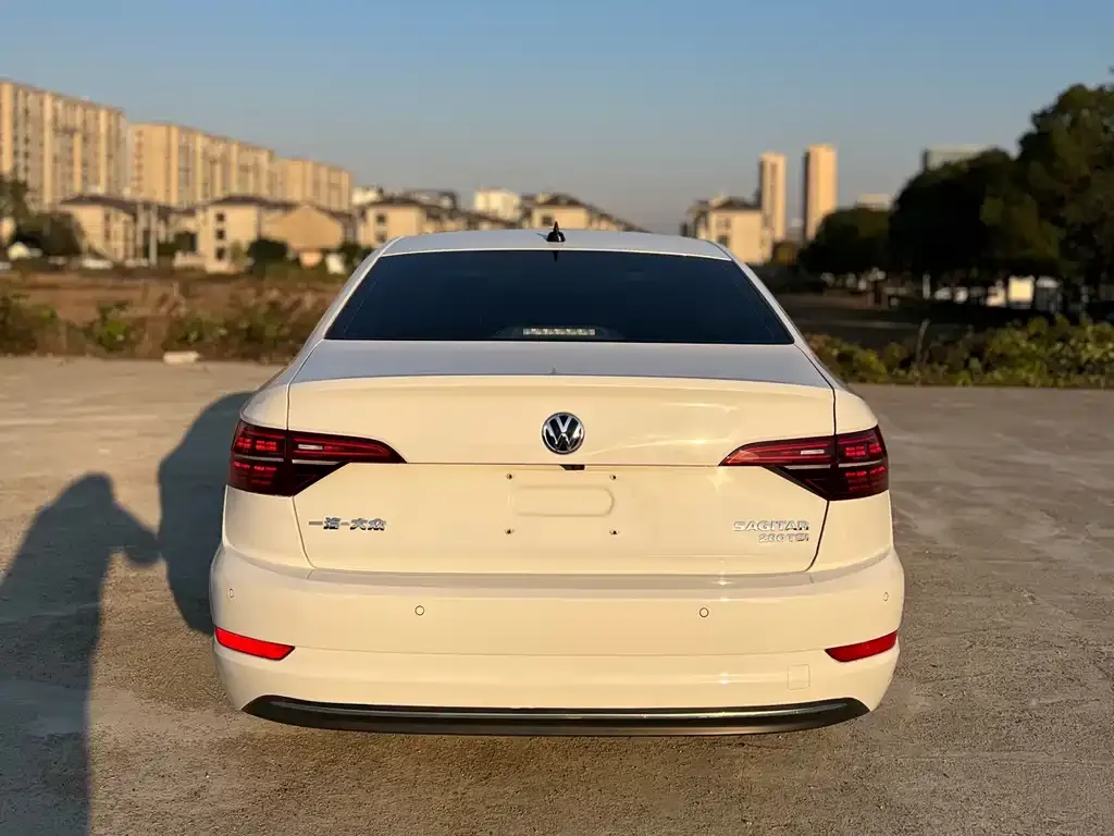 Volkswagen Sagitar 2022 из CN, фото 8