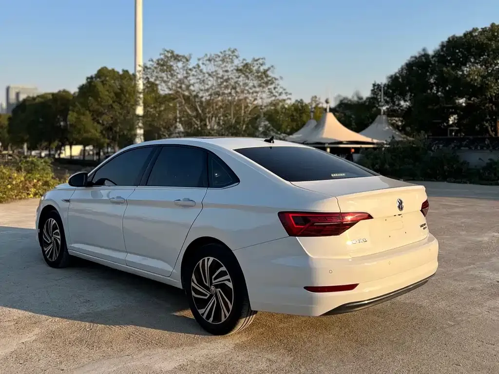 Volkswagen Sagitar 2022 из CN, фото 4
