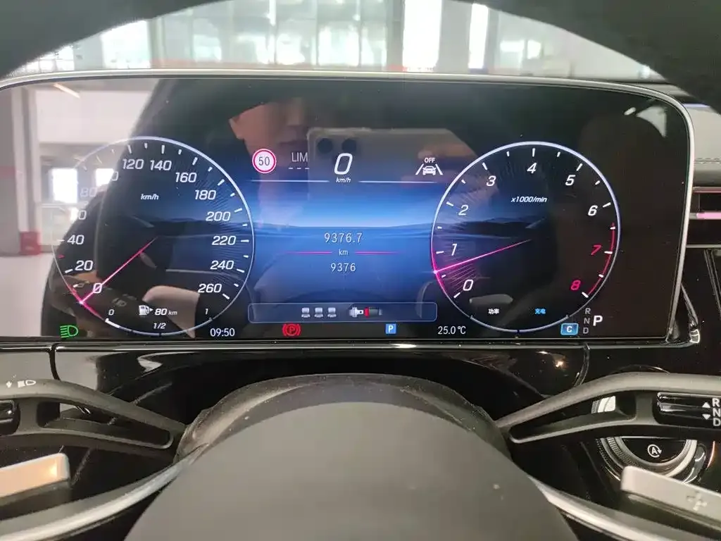 Mercedes-Benz E-Class 2025 из CN, фото 8