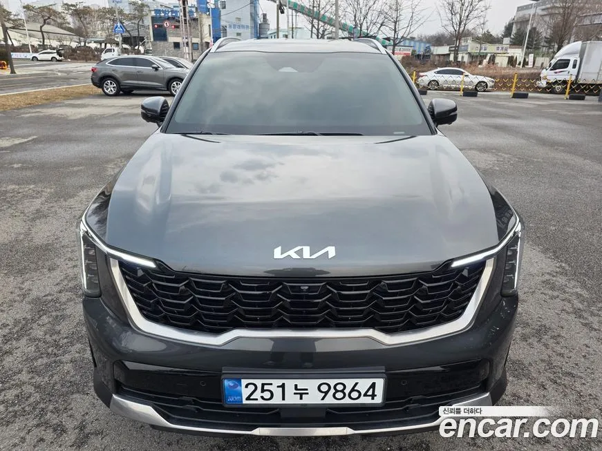 Kia Sorento — фото 10
