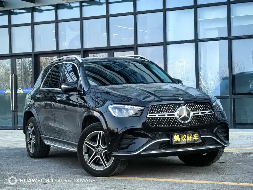 Mercedes-Benz GLE — фото 1