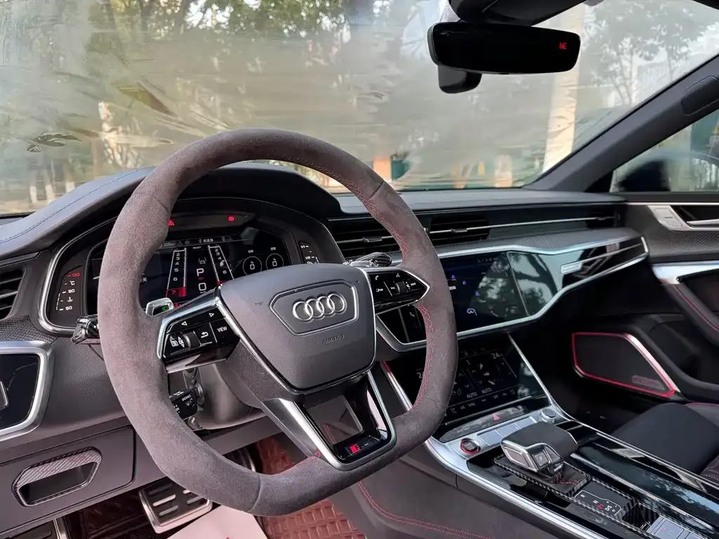 Audi RS 7 2025 из CN, фото 9