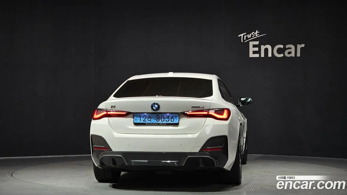 BMW i4 2024 из KR, фото 2