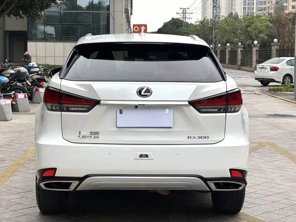 Lexus RX — фото 2