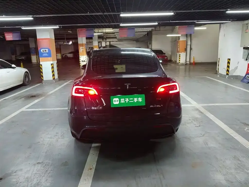 Tesla Model Y 2025 из CN, фото 9