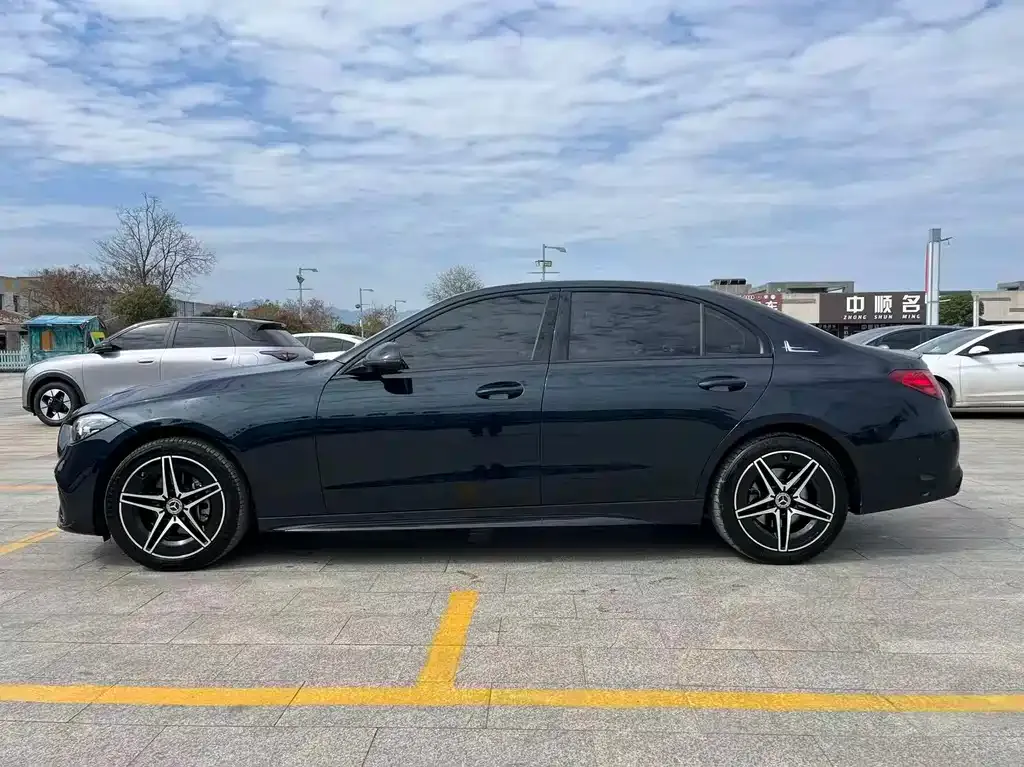 Mercedes-Benz C-Class 2023 из CN, фото 2