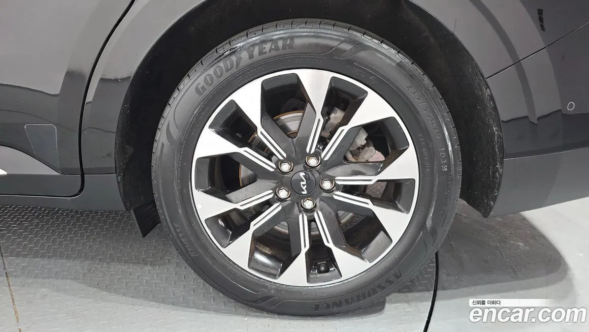 Kia Carnival 2023 из KR, фото 9