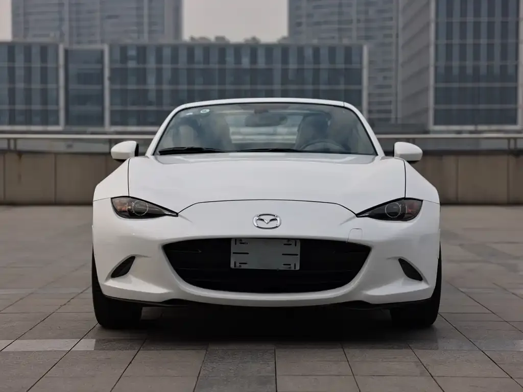 Mazda MX-5 2023 из CN, фото 7