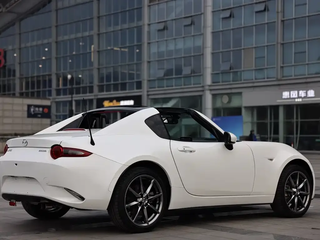 Mazda MX-5 2023 из CN, фото 10
