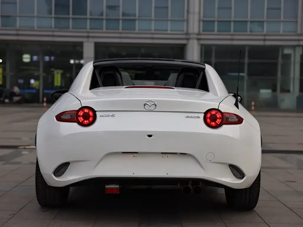 Mazda MX-5 2023 из CN, фото 3