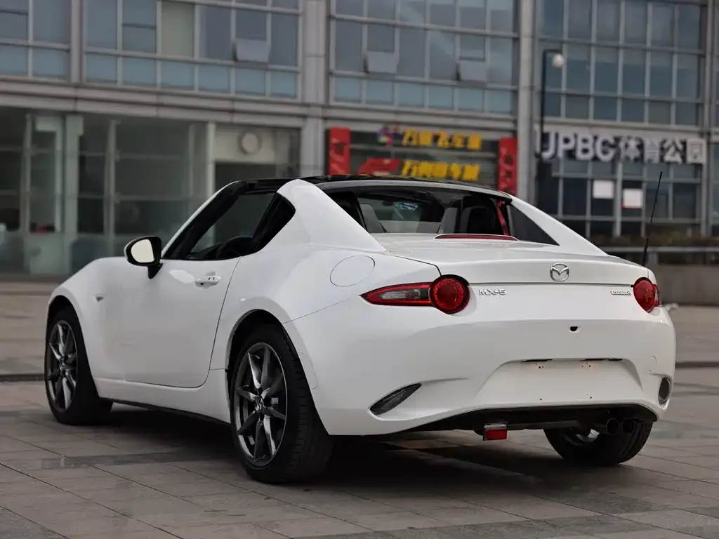 Mazda MX-5 2023 из CN, фото 9