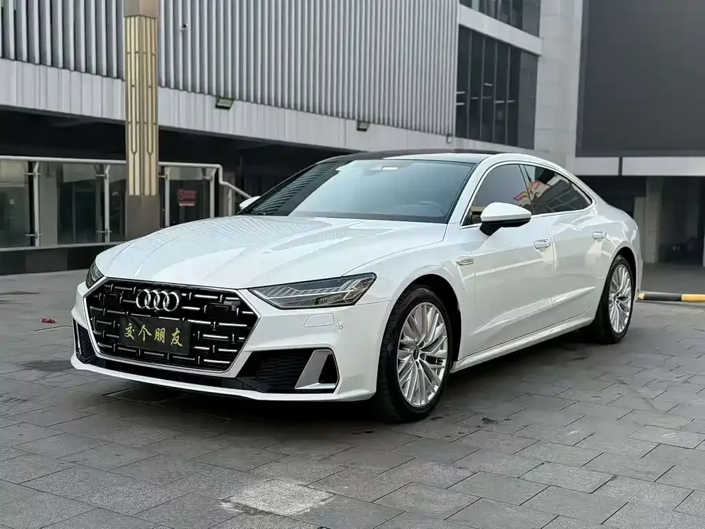Audi A7L 2023 из CN, фото 1