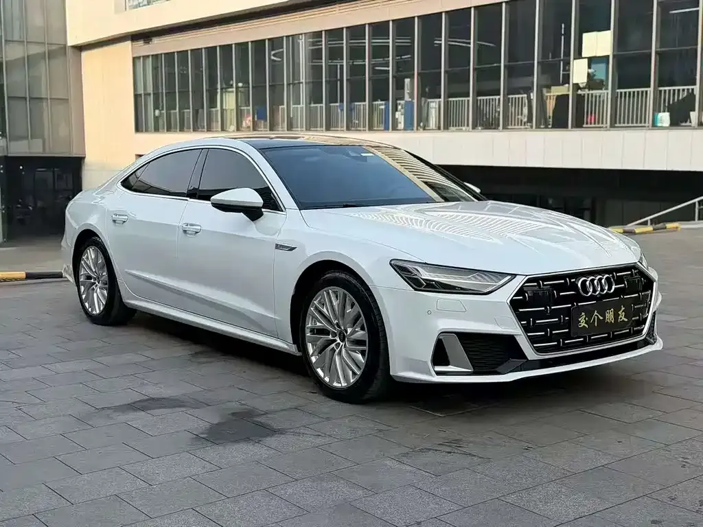 Audi A7L 2023 из CN, фото 6