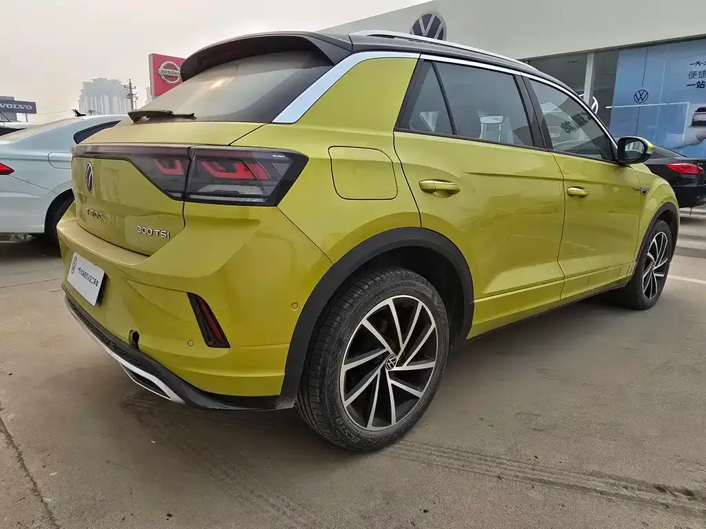 Volkswagen T-Roc 2023 из CN, фото 6