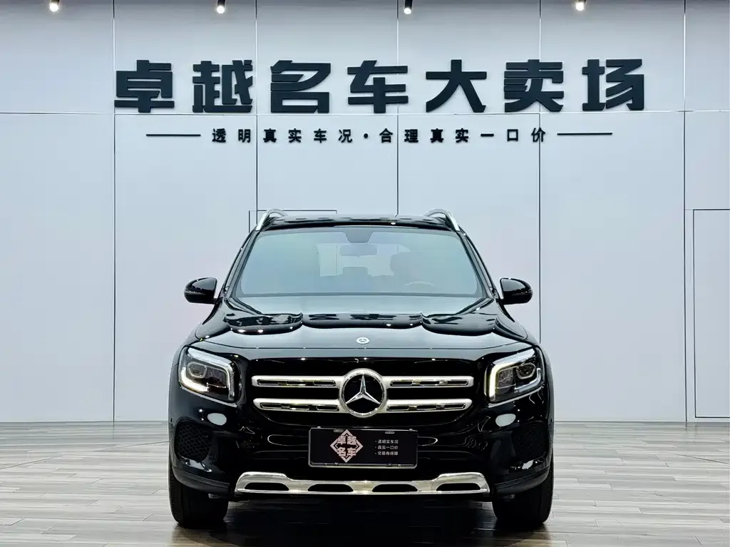 Mercedes-Benz GLB — фото 2