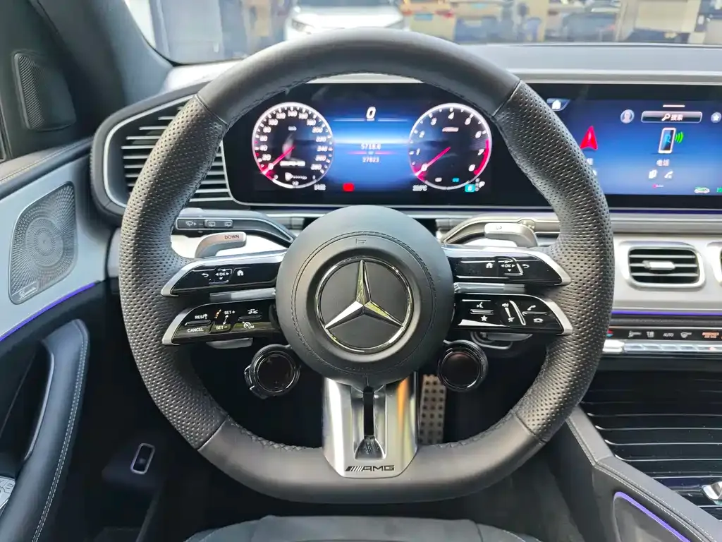 Mercedes-Benz GLE AMG — фото 5