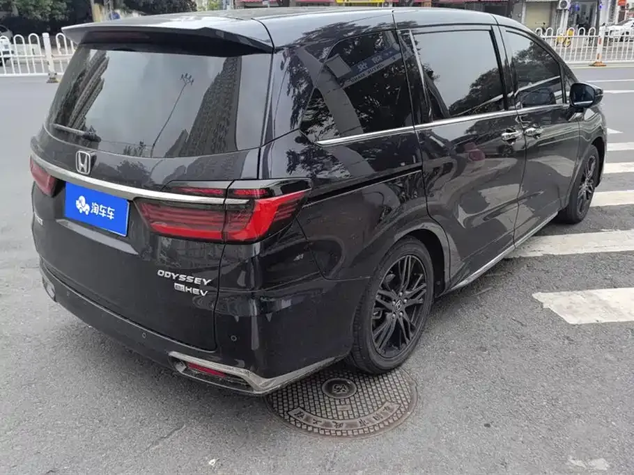 Honda Odyssey 2023 из CN, фото 10