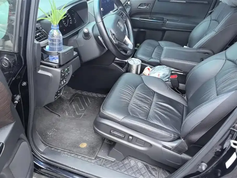 Honda Odyssey 2023 из CN, фото 5