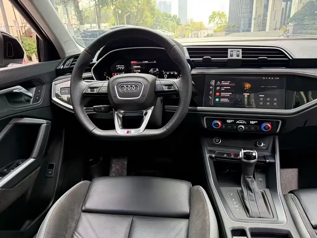 Audi Q3 2022 из CN, фото 9